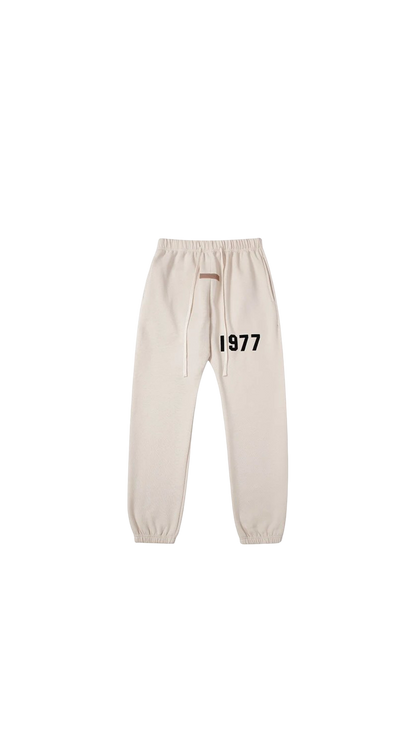 ESSENTIALS SWEATPANTS